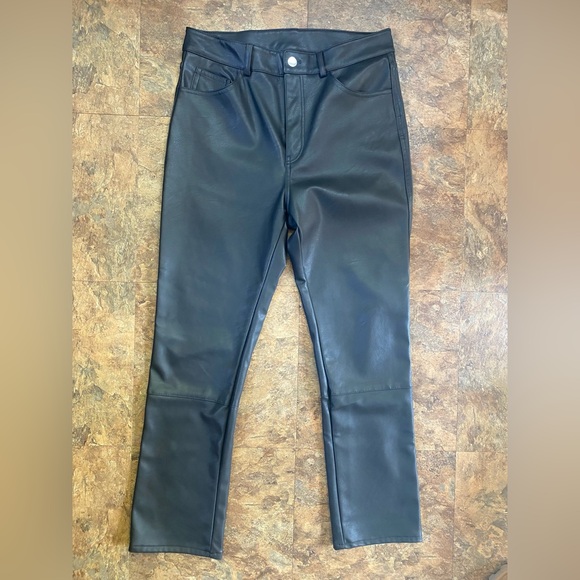 H&M faux leather pants - Picture 3 of 6
